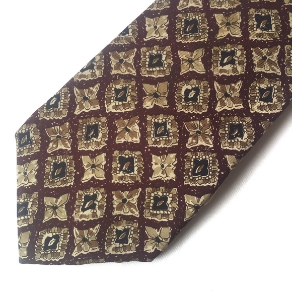 TOMMY HILFIGER Italian Silk Tie Maroon with Diamonds - Picture 1 of 8
